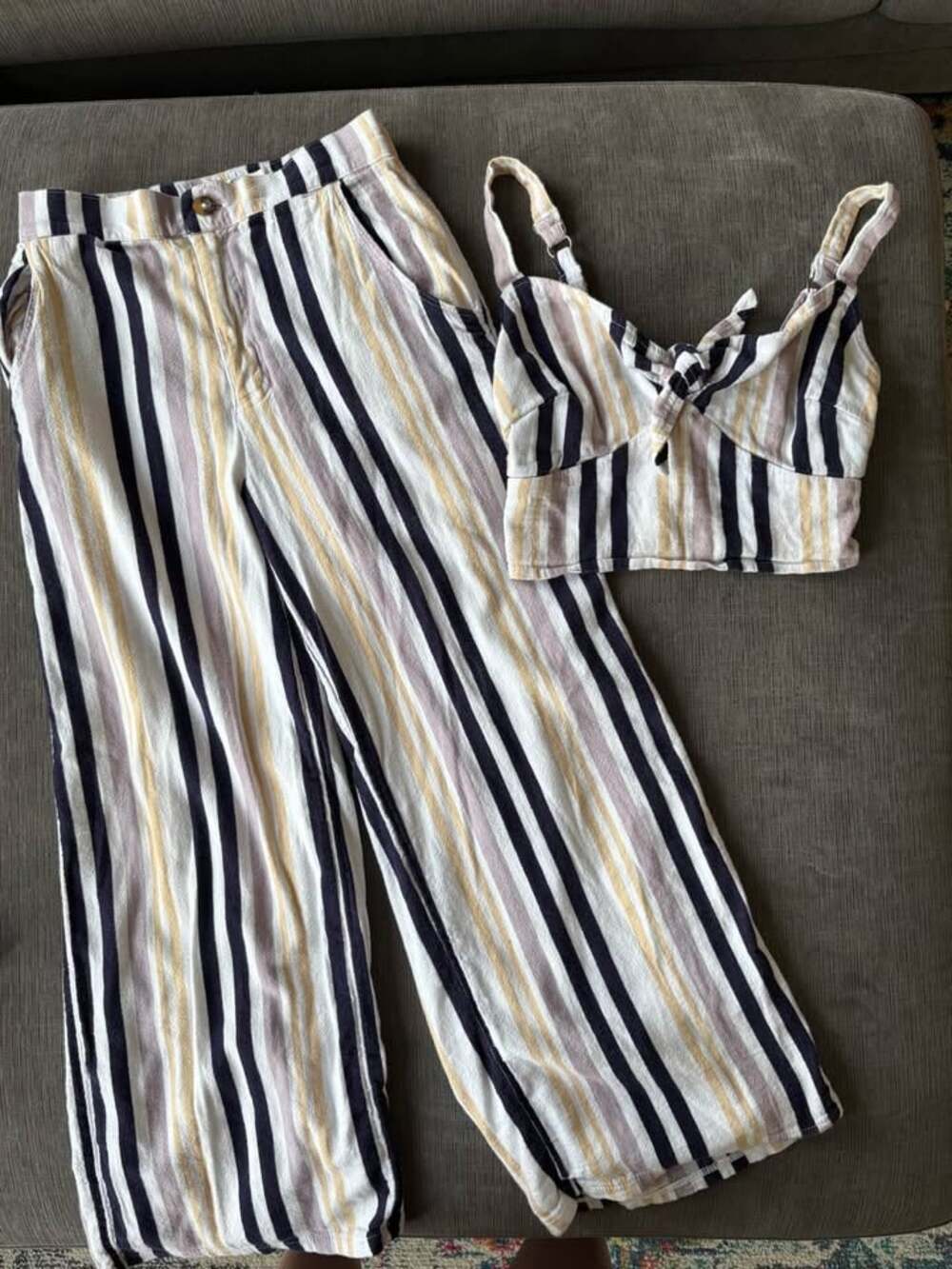 Hollister Striped 2-Piece Linen Blend Matching Set - Pants & Crop Top - Size XS